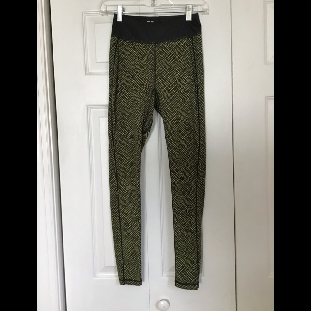 Uniqlo Size XS Leggings AIRism